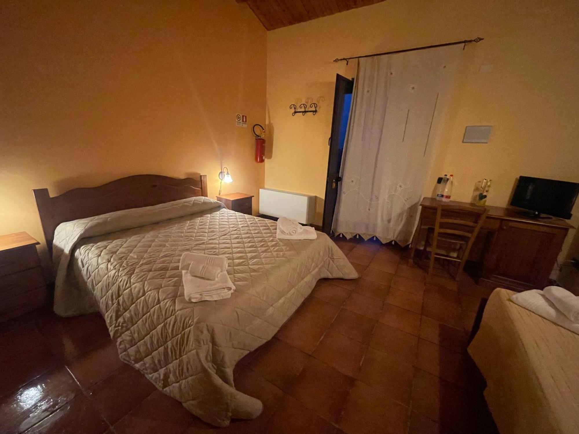 Agriturismo Russa Belladonna Villa Caltagirone Ngoại thất bức ảnh